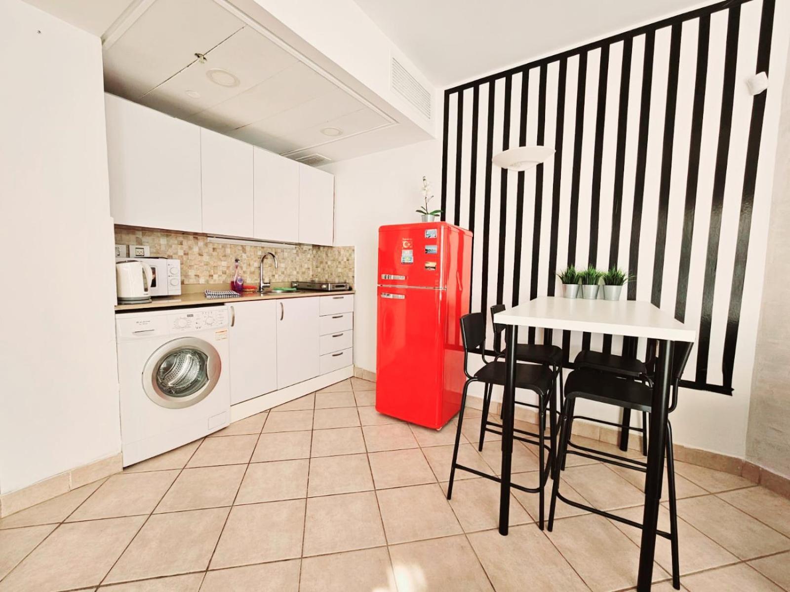 Go To Apartments In Leonardo Bat Yam Exterior photo